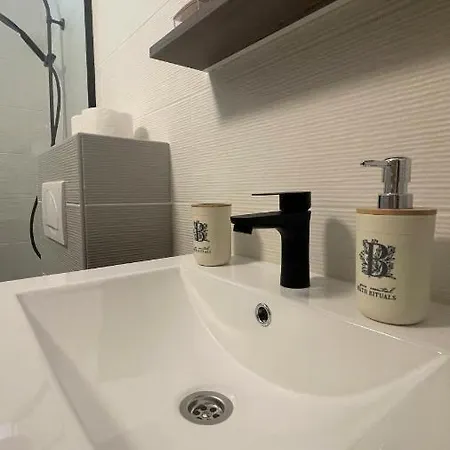 米拉斯公寓式酒店 * 特罗吉尔