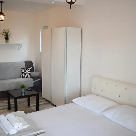 米拉斯公寓式酒店