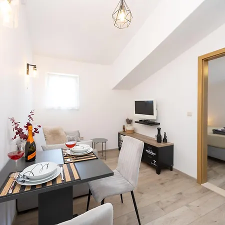 Apartment Milas *