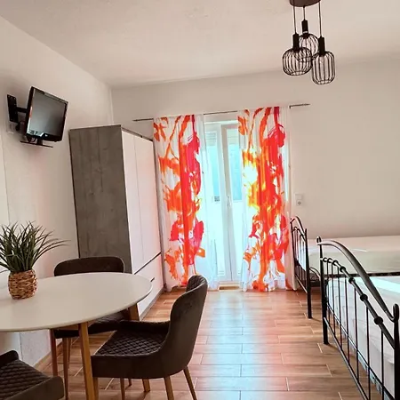 Milas Apartment Trogir