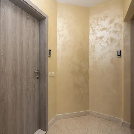 Milas Apartment *