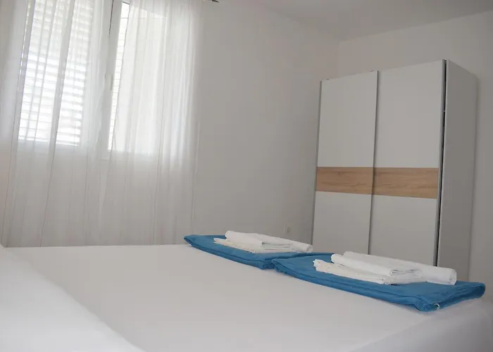 Milas Apartment *